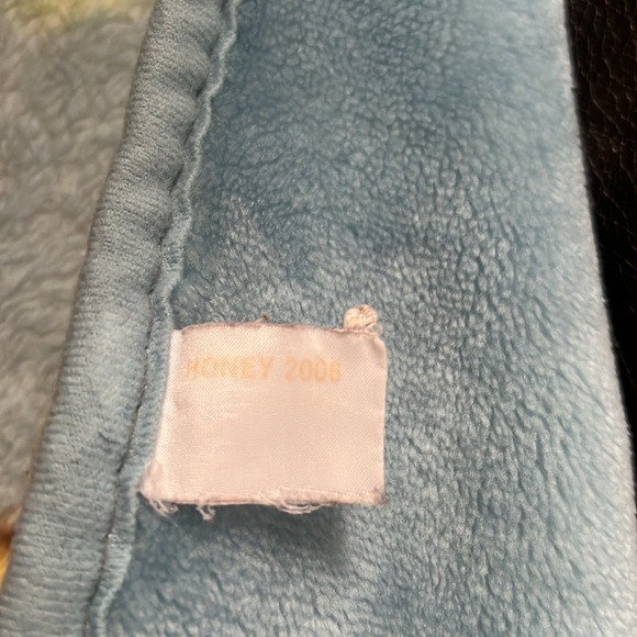 Vintage Rare Honey Bear Plush Blanket - Picture 10 of 16